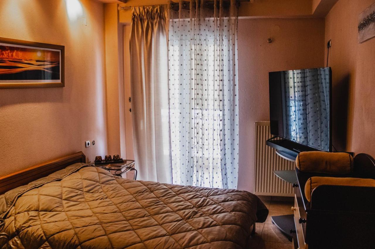 Apartamento Bojana' S Luxury House Larissa Exterior foto