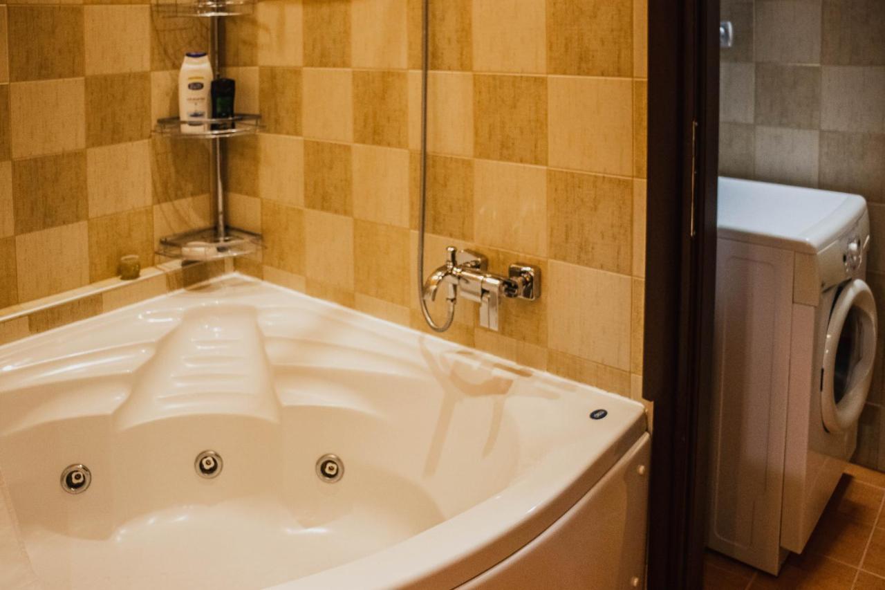 Apartamento Bojana' S Luxury House Larissa Exterior foto