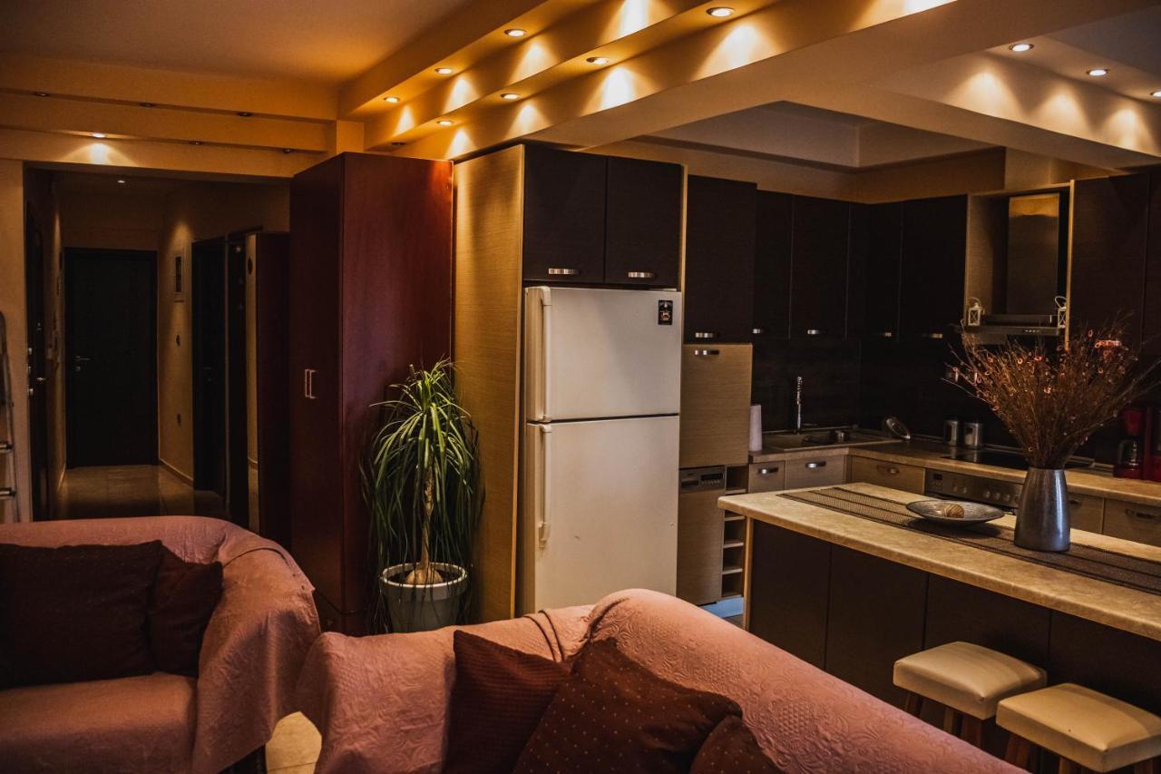 Apartamento Bojana' S Luxury House Larissa Exterior foto